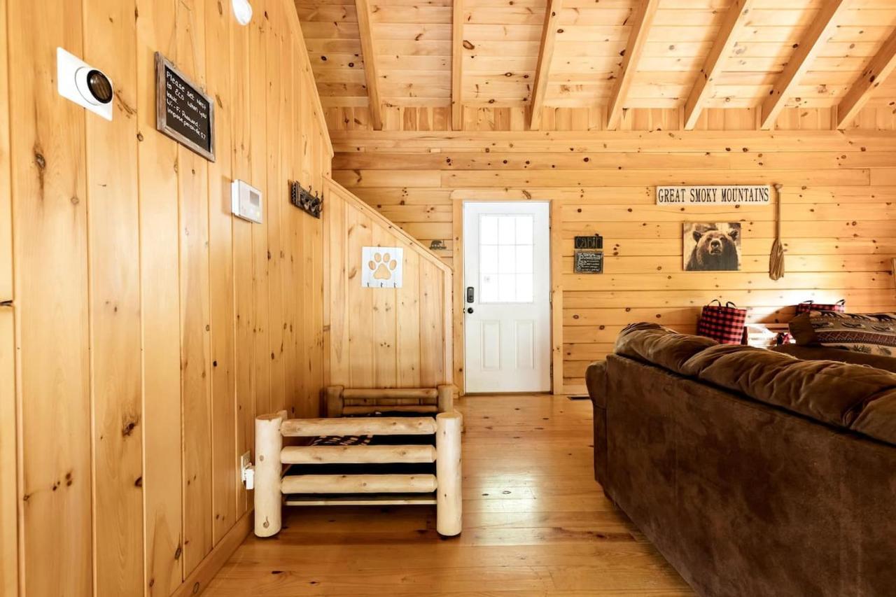 Smoky Mtn Hideaway - Cabin W/ Hot Tub & Pool Table Villa Sevierville Ngoại thất bức ảnh